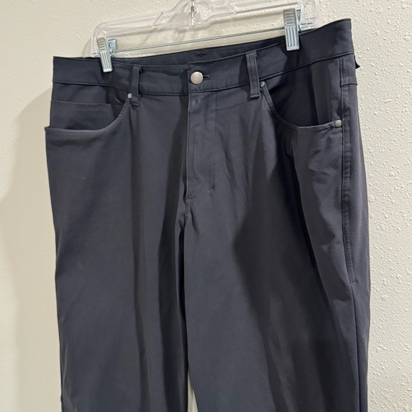 Lululemon Size 36 ABC Classic Fit 5 Pocket Pant Warpstreme Stretch Casual Travel - Picture 5 of 7